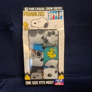 Peanuts Snoopy Casual Crew Socks 6 pair pack